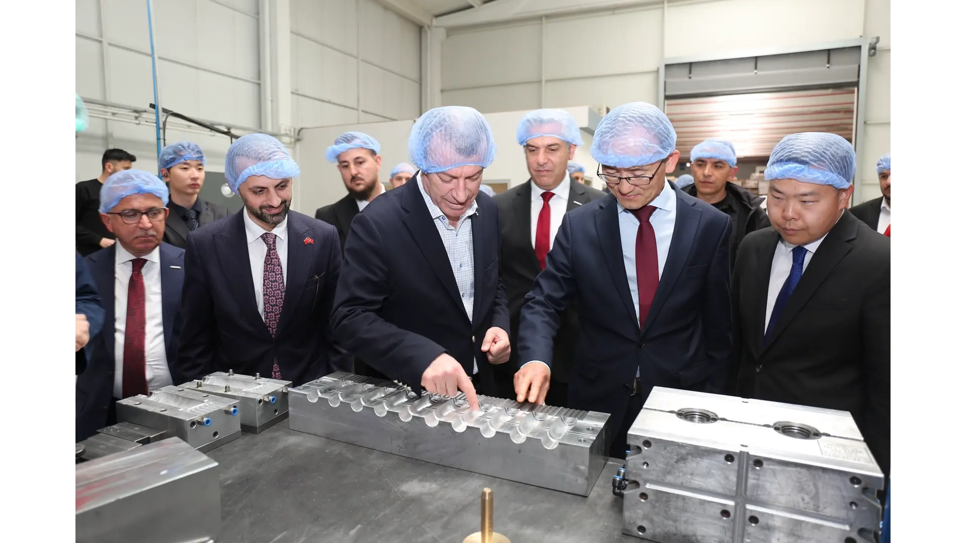 Çin Heyetinden Petek Plastik Üretim Tesislerine Ziyaret